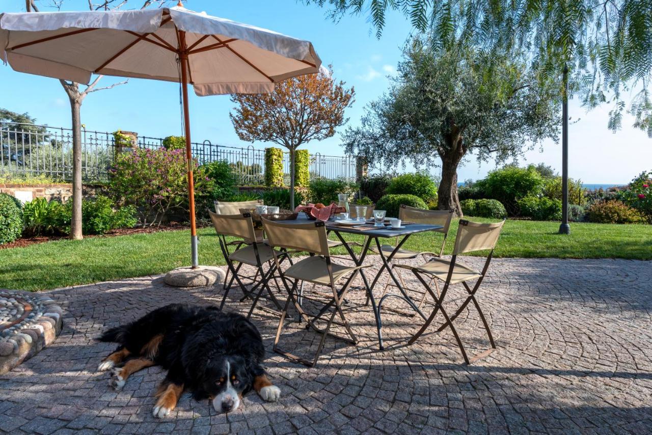 Villa Rosmarino Imperia Exterior foto